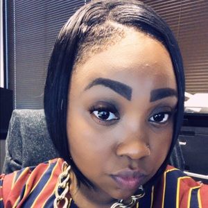 Meet your Posher, Shaniqua